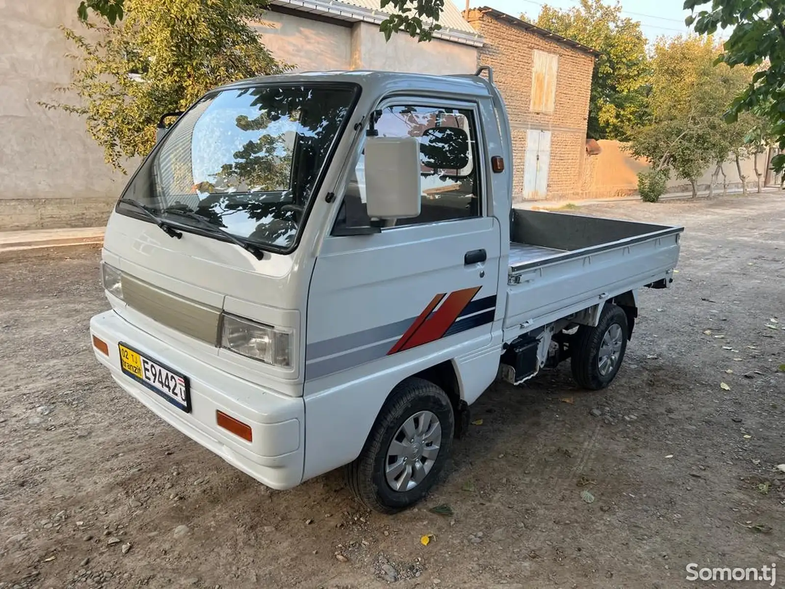 Бортовой автомобиль Daewoo Lаbo,2010-1