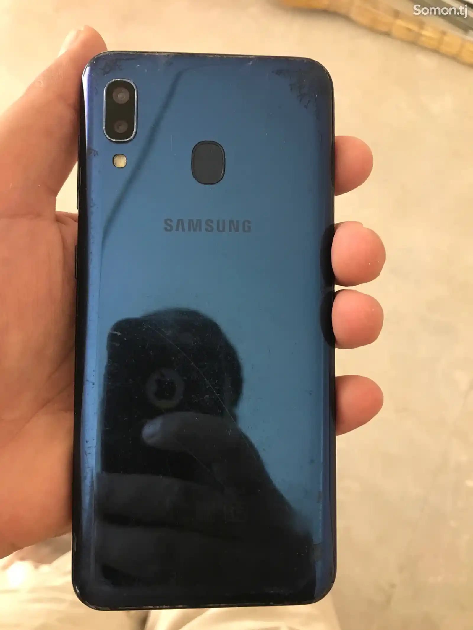 Samsung Galaxy A30-2