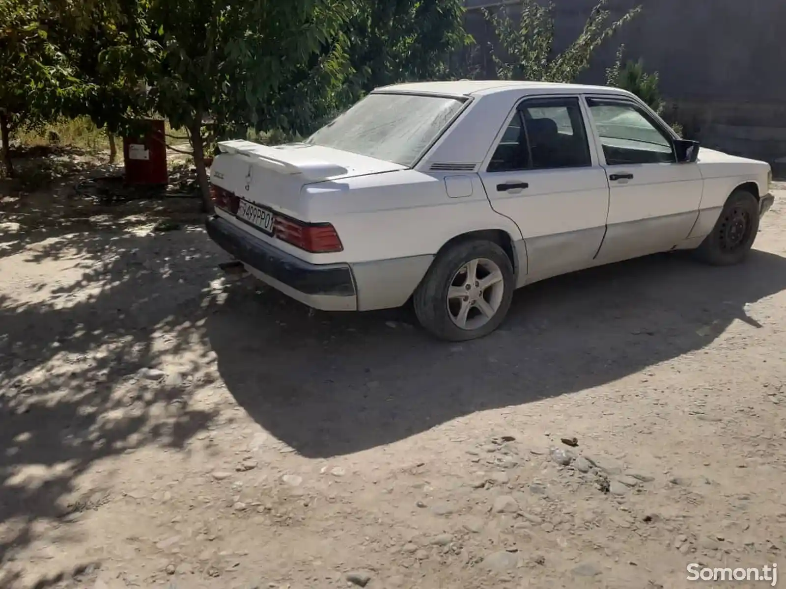 Mercedes-Benz W201, 1990-1