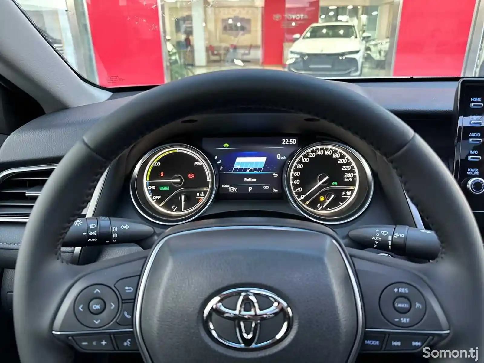 Toyota Camry, 2023-13