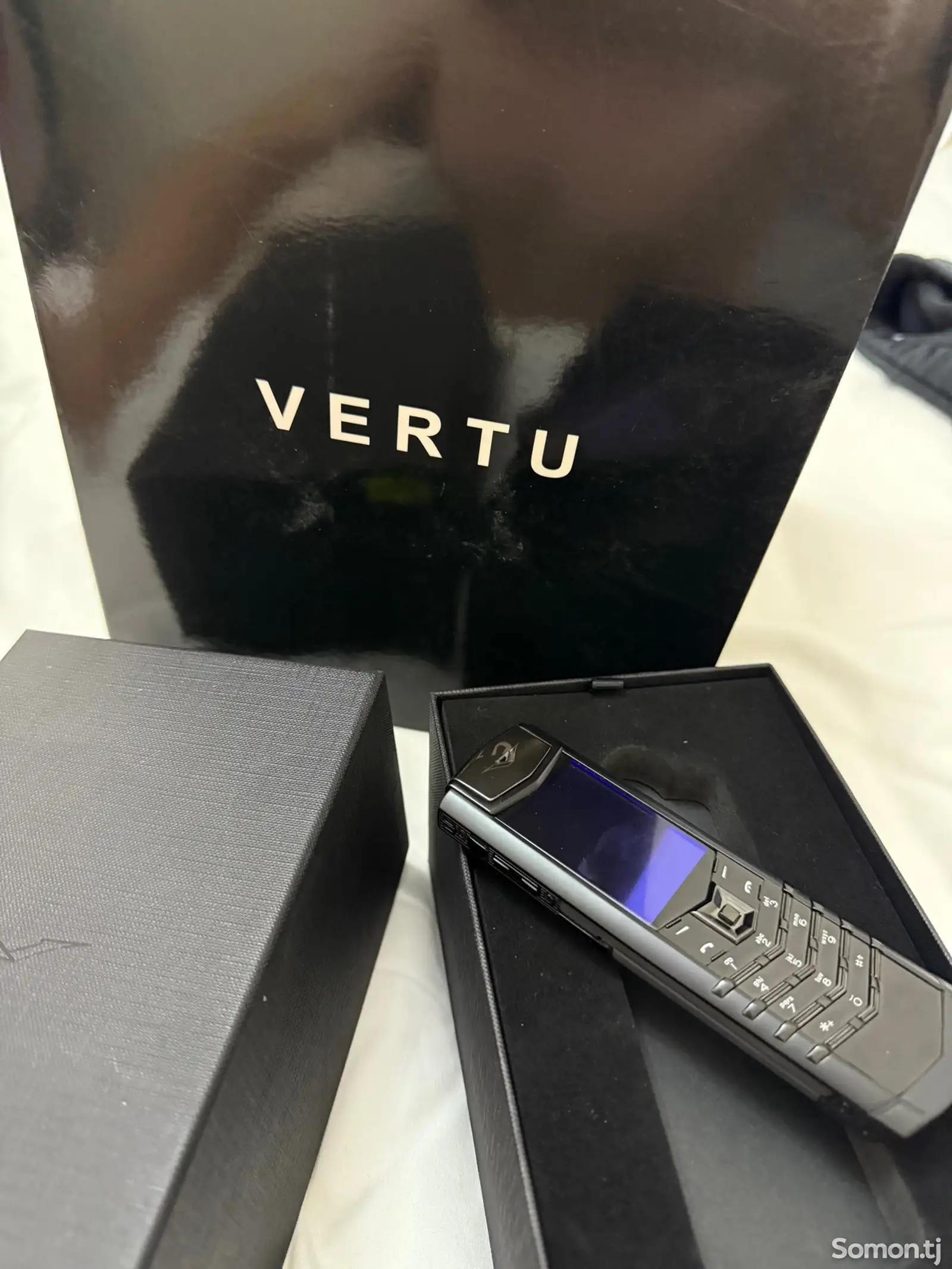 Vertu signature black-1