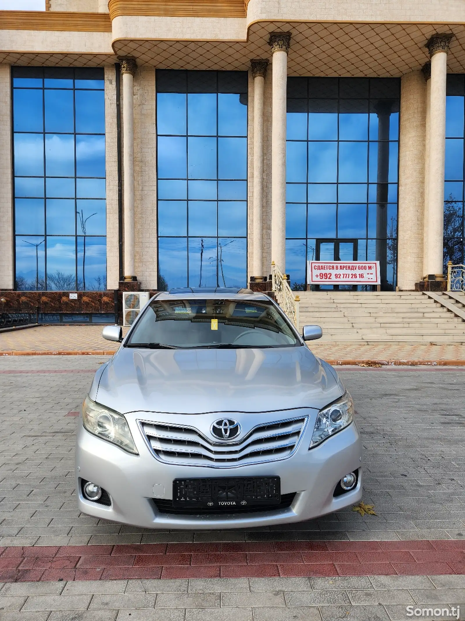 Toyota Camry, 2011-1