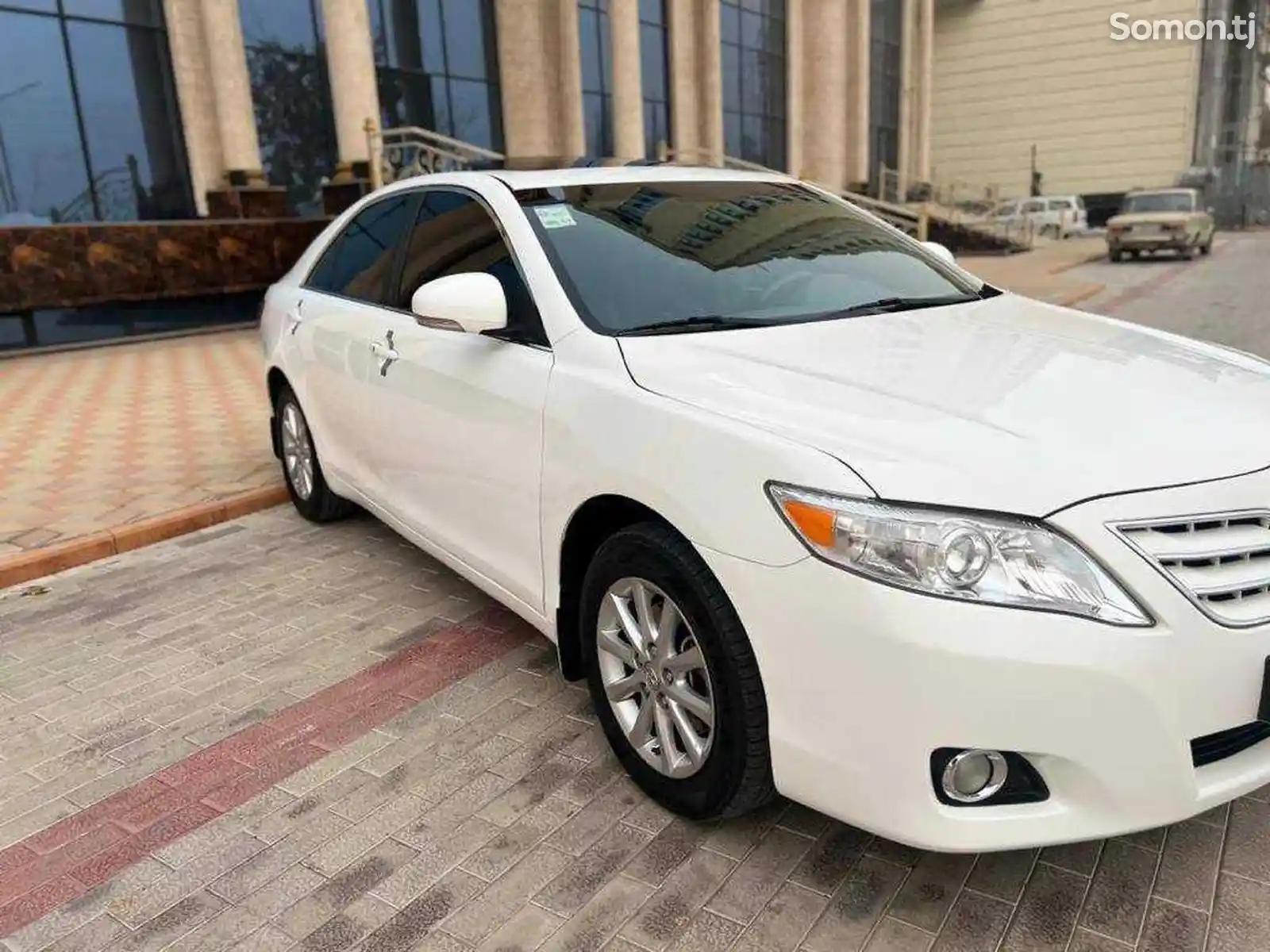 Toyota Camry, 2011-1