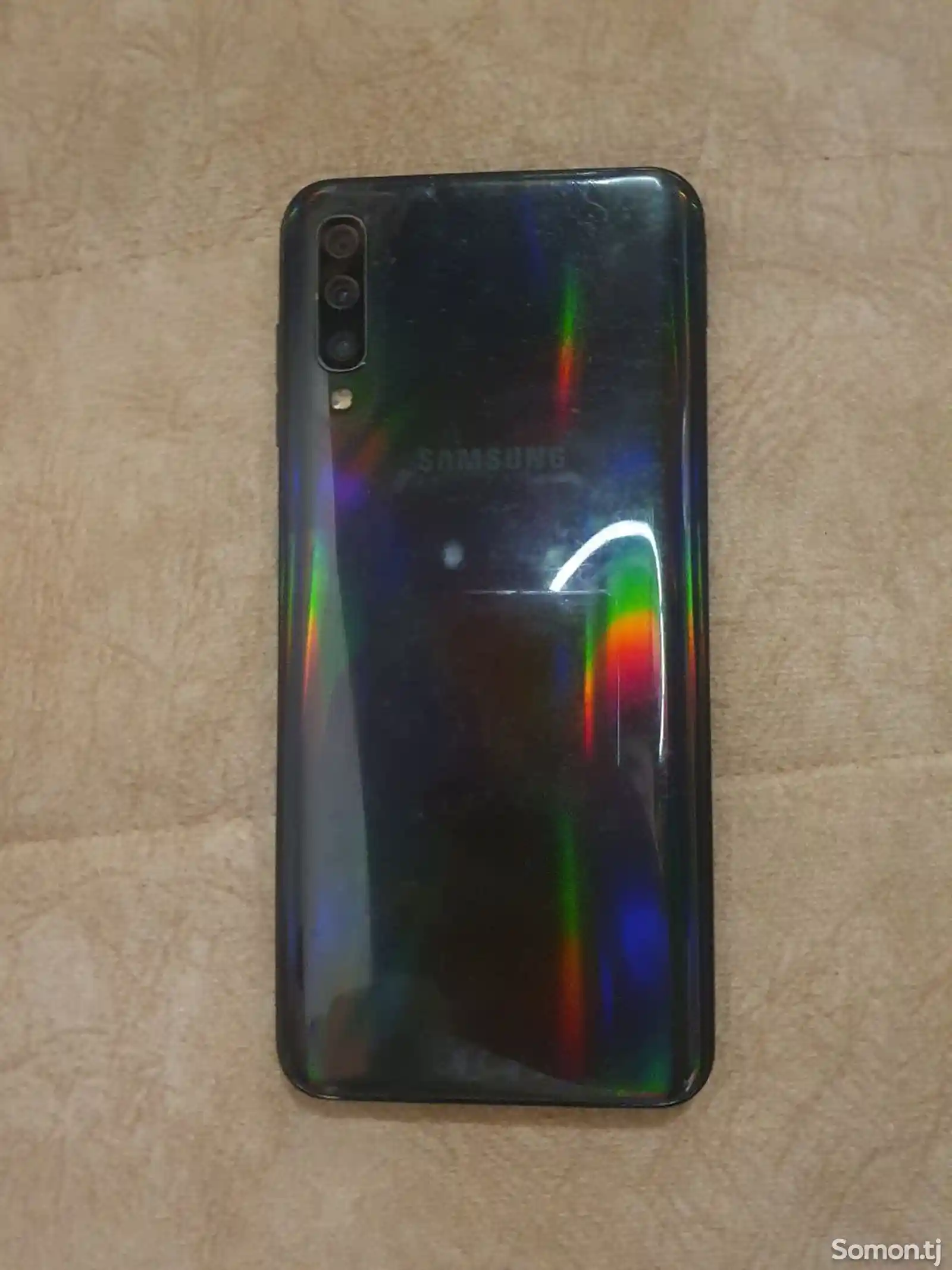 Sumsung Galaxy A50-1