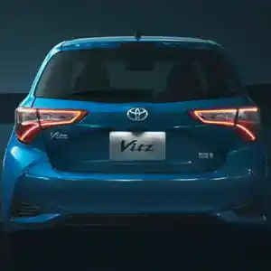 Стекло от Toyota vitz 2017-2020