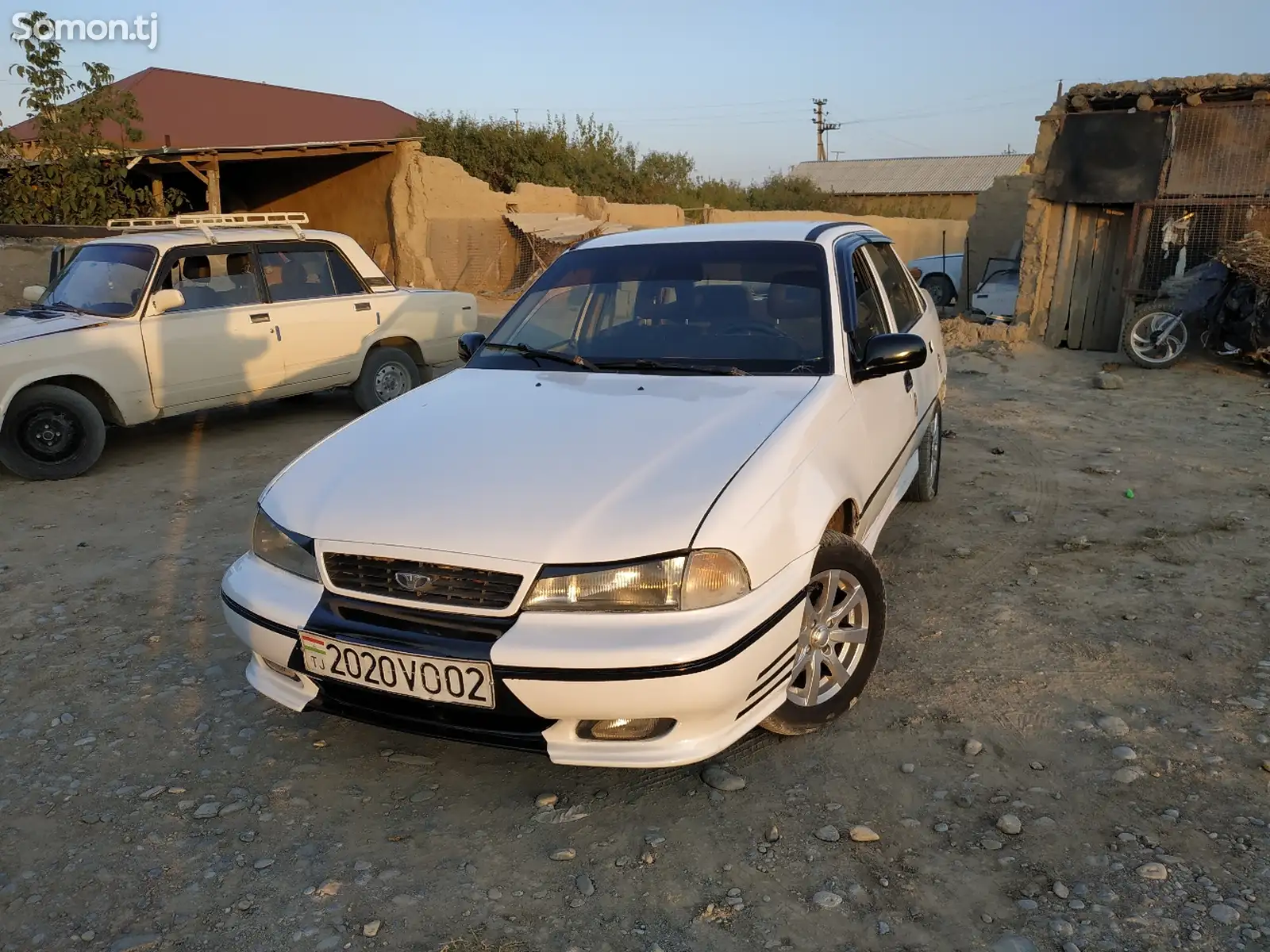 Daewoo Nexia, 1996