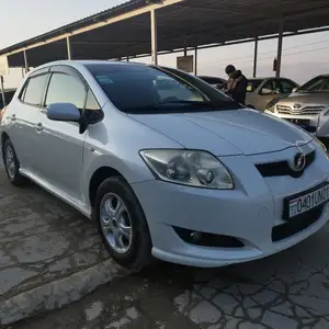 Toyota Auris, 2008