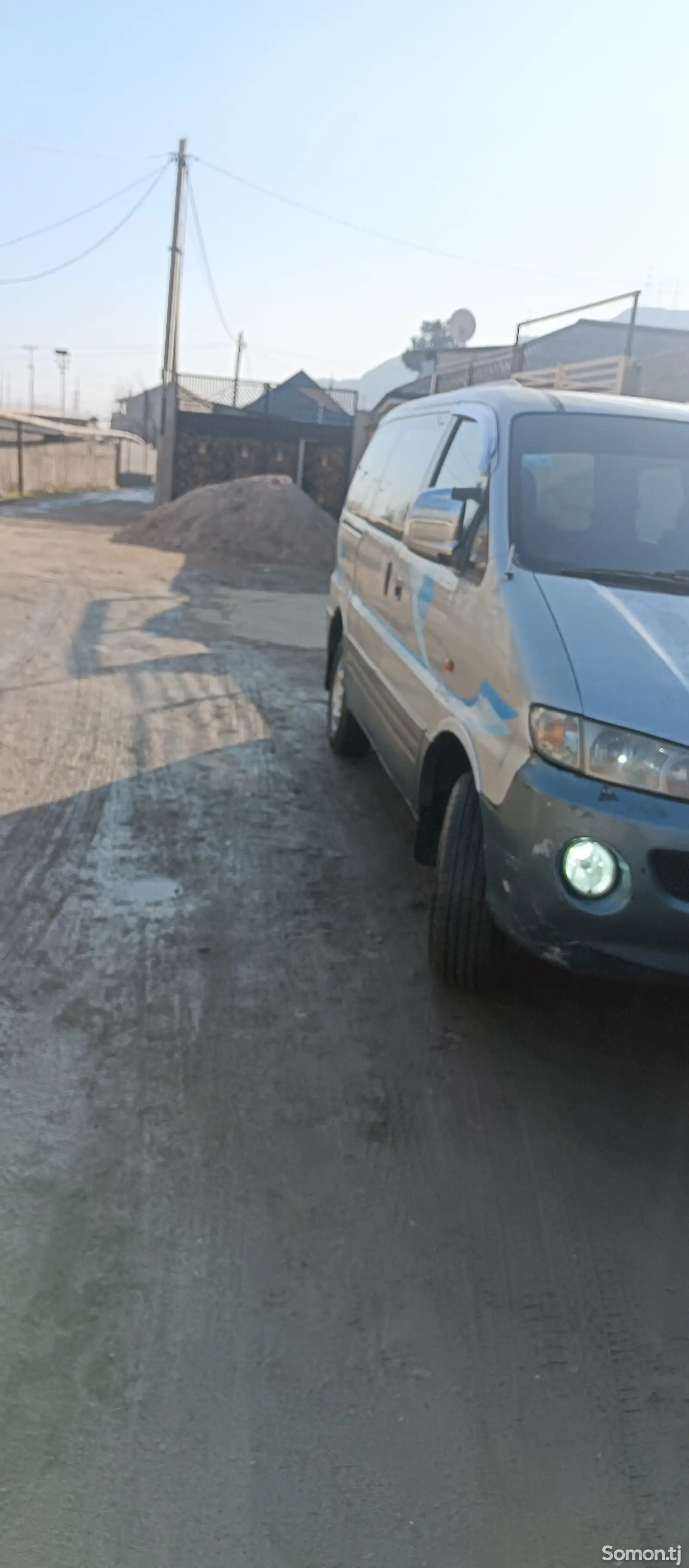 Микроавтобус Hyundai Starex, 2001-1