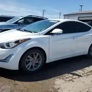 Hyundai Elantra, 2014