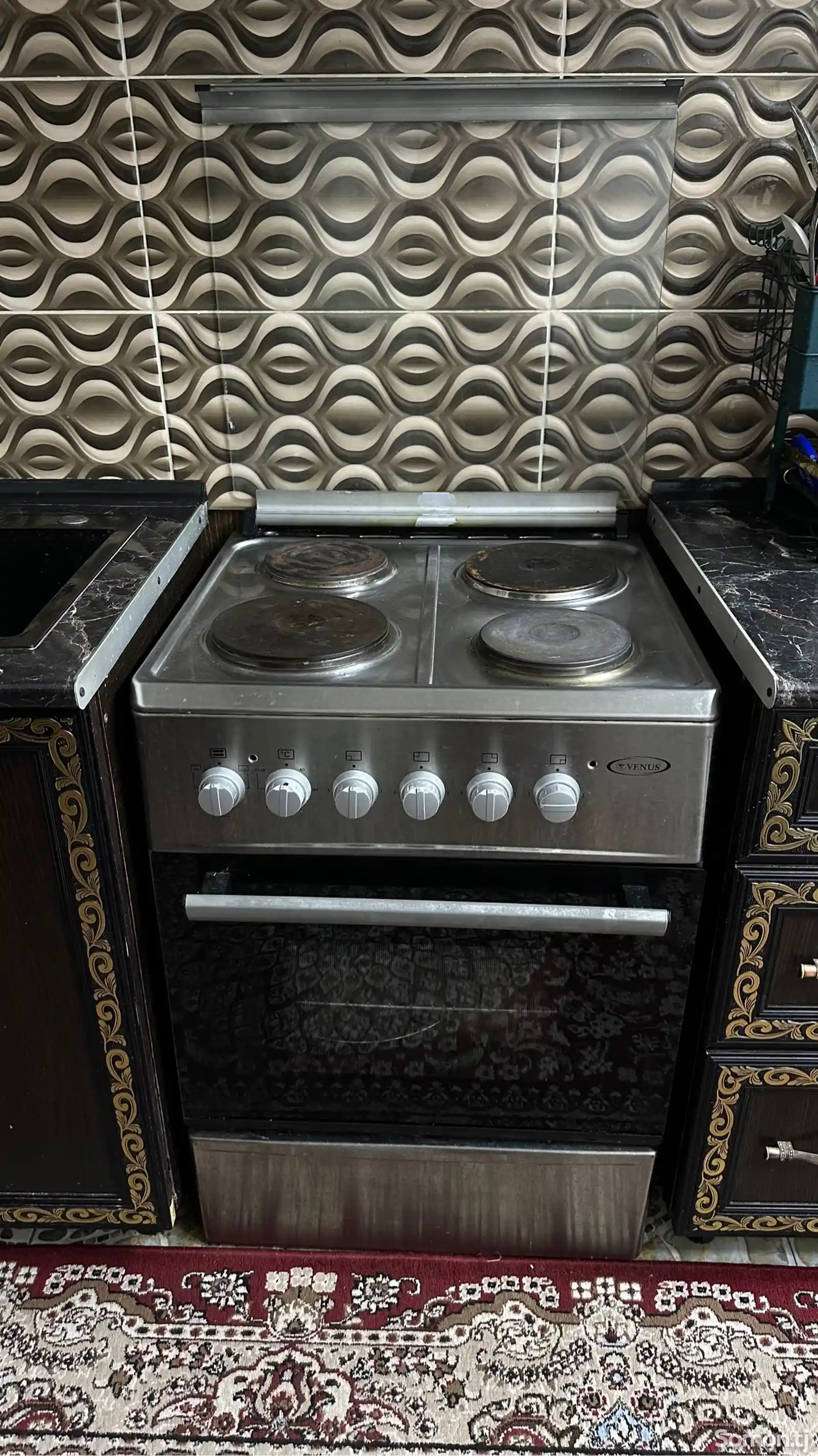 Кухонный гарнитур с плитой-5