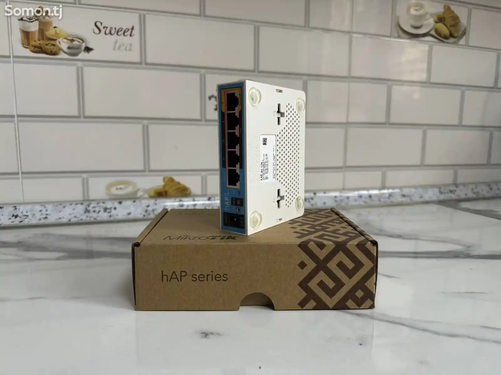 Роутер MikroTik hAP ac lite RB952Ui-5ac2nD-2