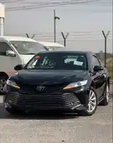 Toyota Camry, 2018-4