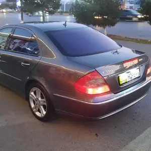 Mercedes-Benz E class, 2007