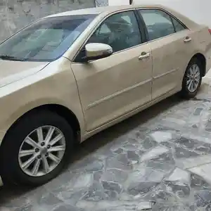 Toyota Camry, 2015