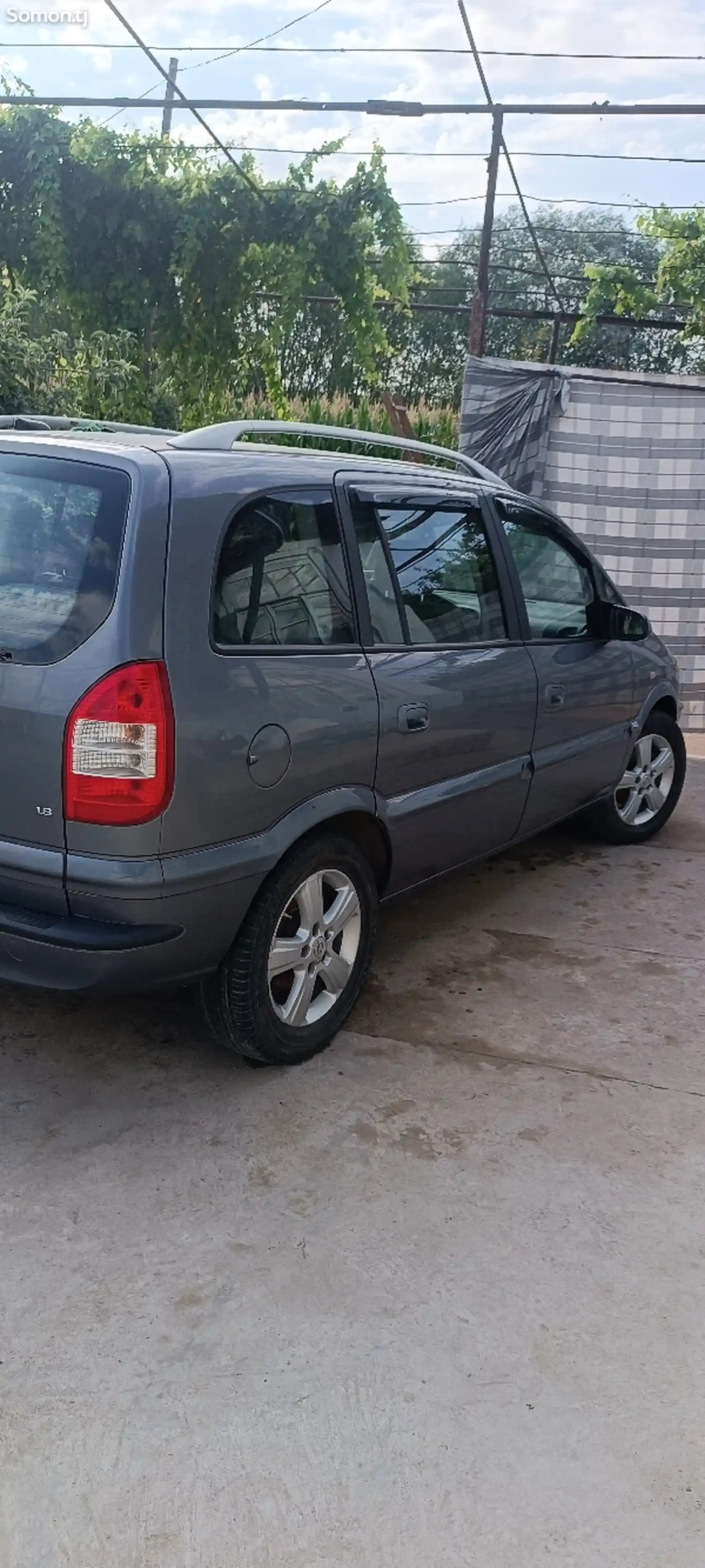 Opel Zafira, 2004-6