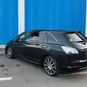 Не тонированные стекла на Toyota Mark X Zio