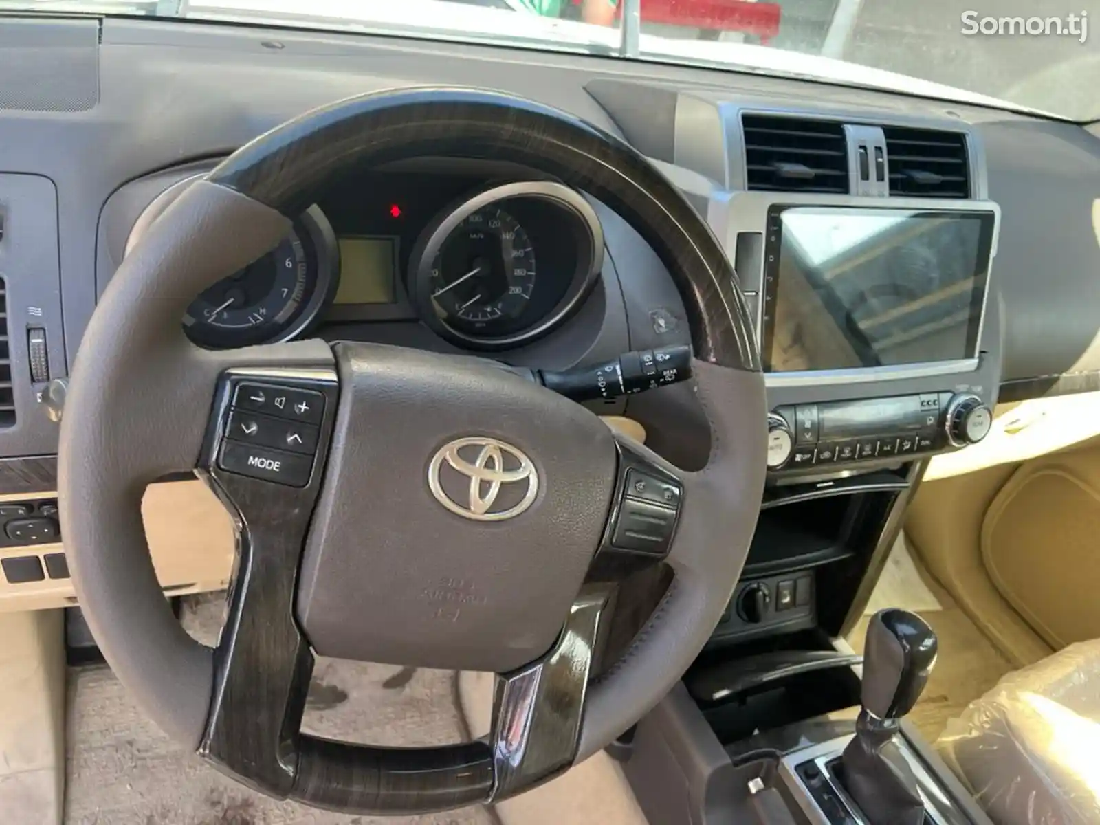 Toyota Land Cruiser Prado, 2014-10