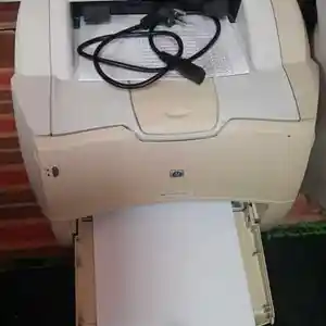 Принтер HP 1300