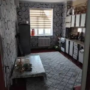 2-комн. квартира, 5 этаж, 64 м², 103 мкр