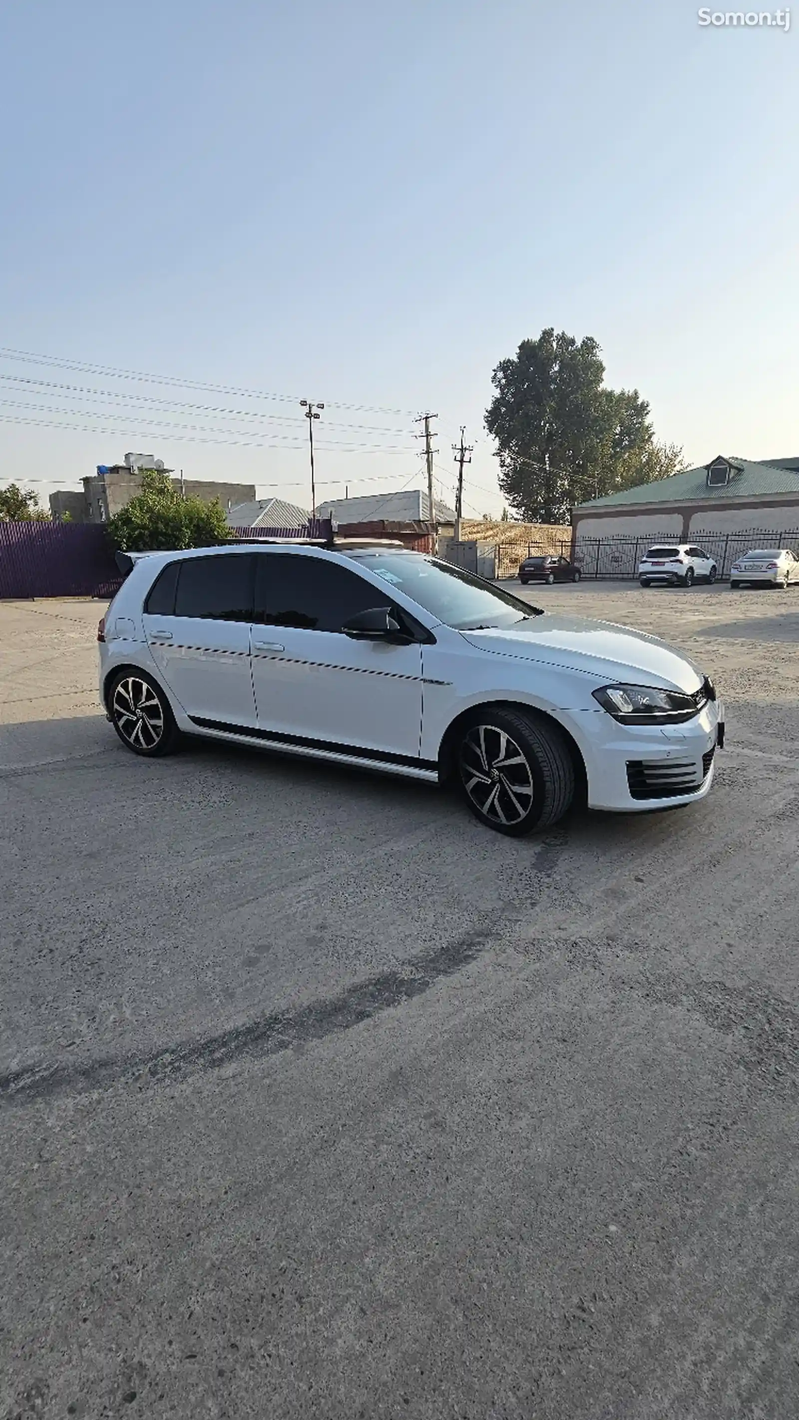 Volkswagen Golf, 2015-5