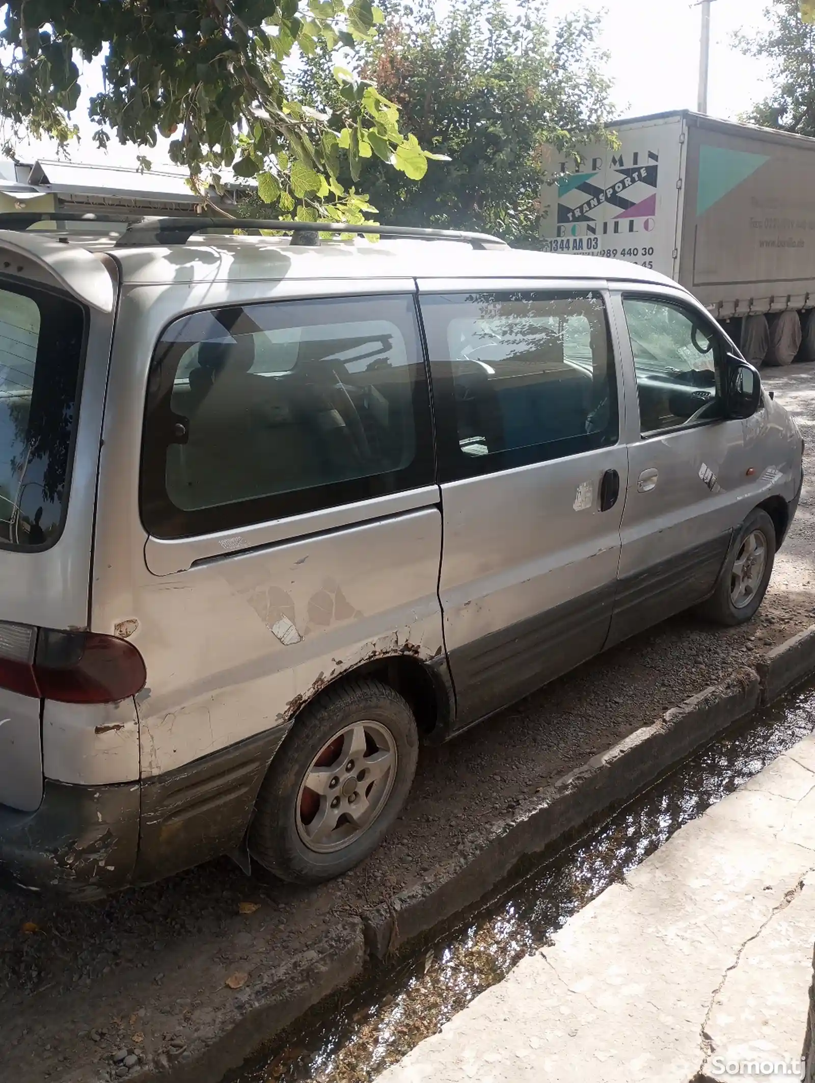 Микроавтобус Hyundai Starex, 2001-7