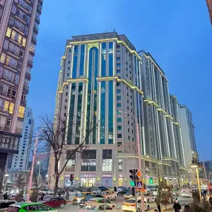 2-комн. квартира, 8 этаж, 86 м²,  Ёвар