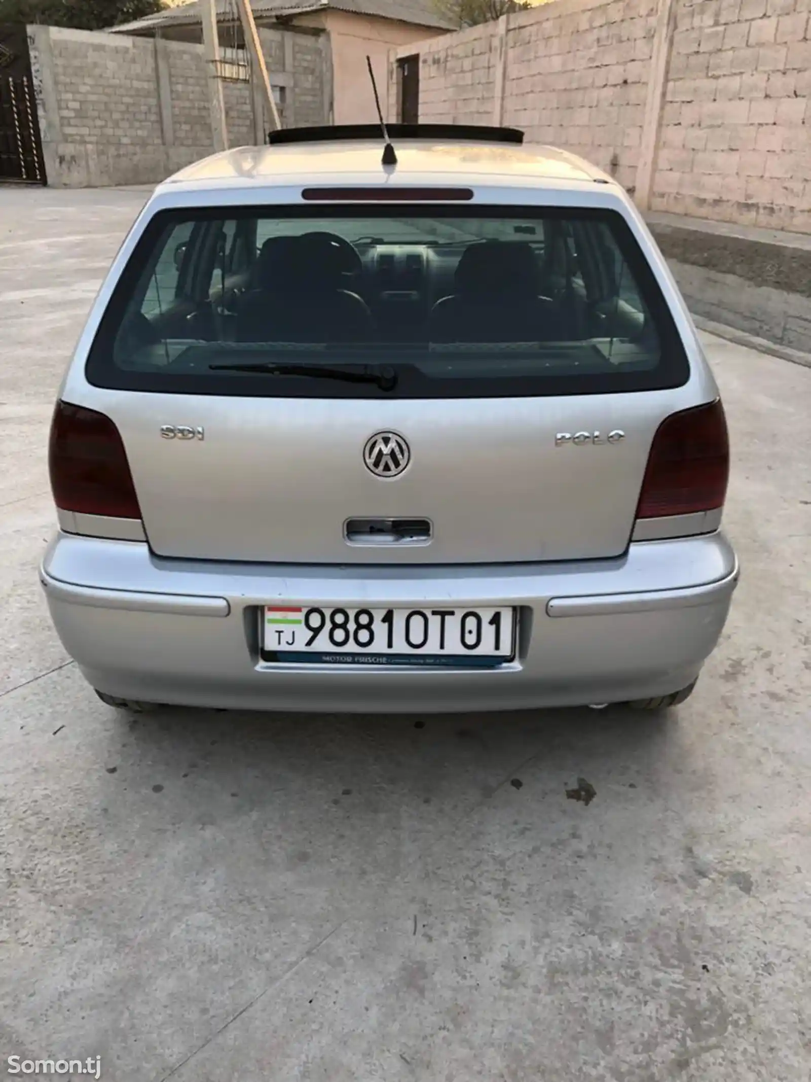 Volkswagen Polo, 2001-2