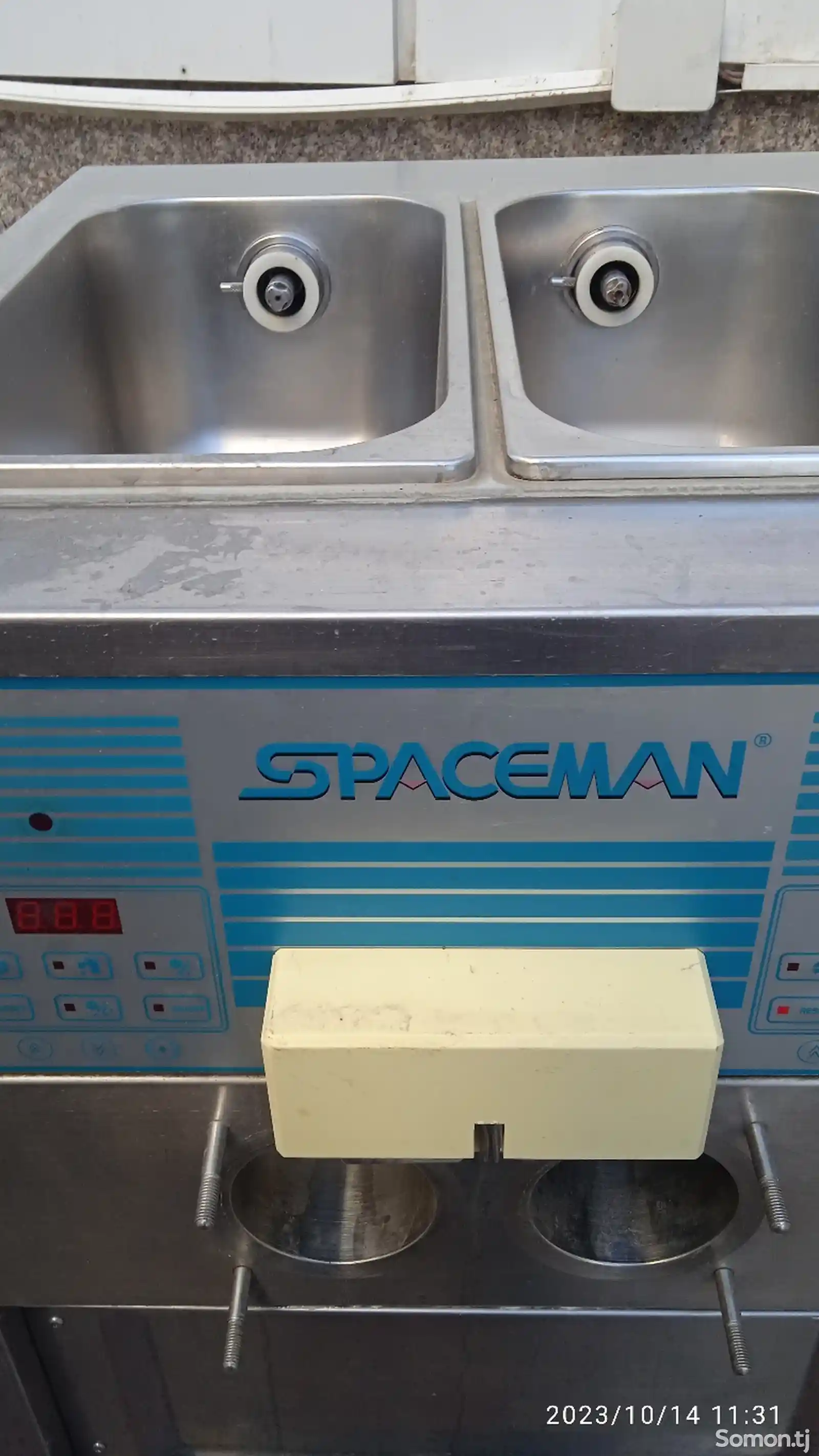 Фризер для мягкого мороженого Spaceman-1