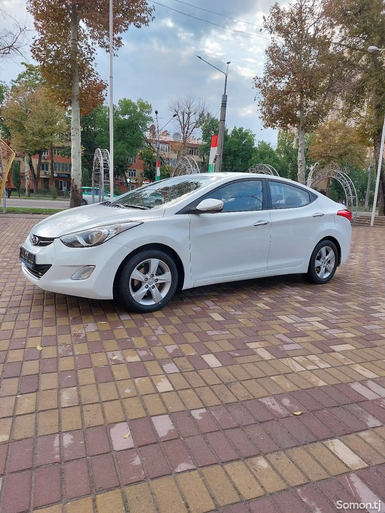 Hyundai Avante, 2012-1