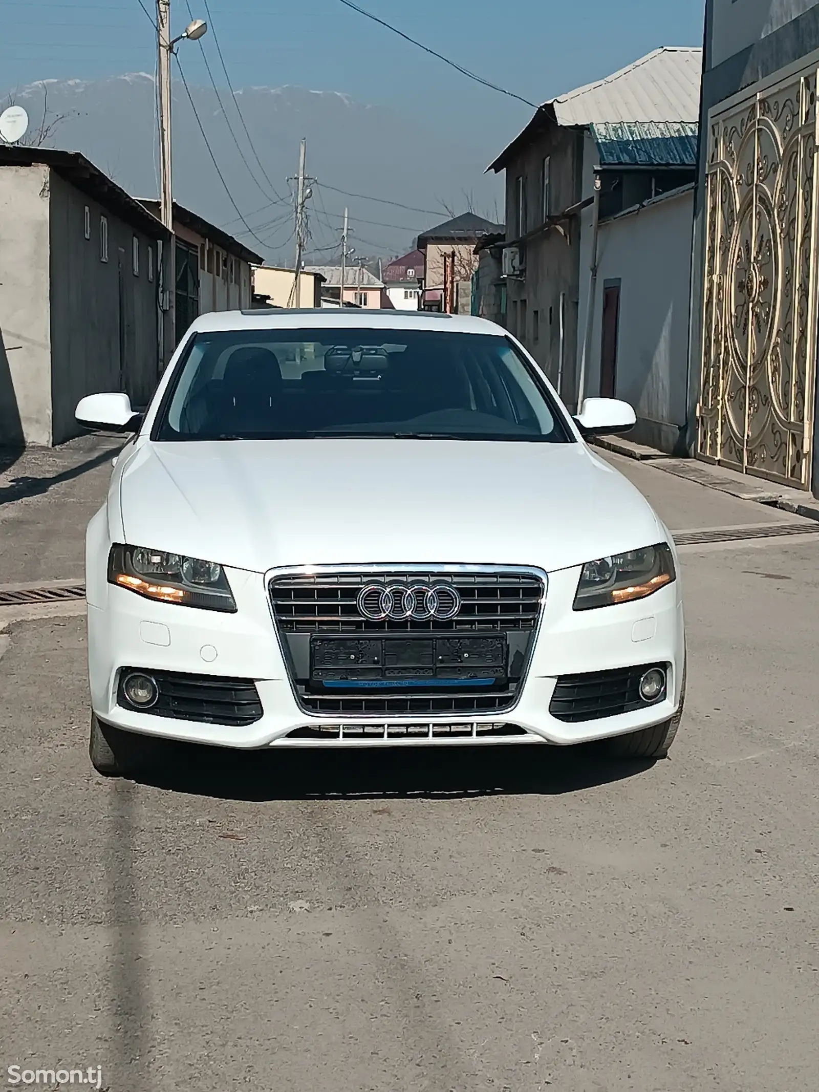 Audi A4, 2011-1