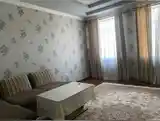 3-комн. квартира, 4 этаж, 90м², дар 102мкр-3