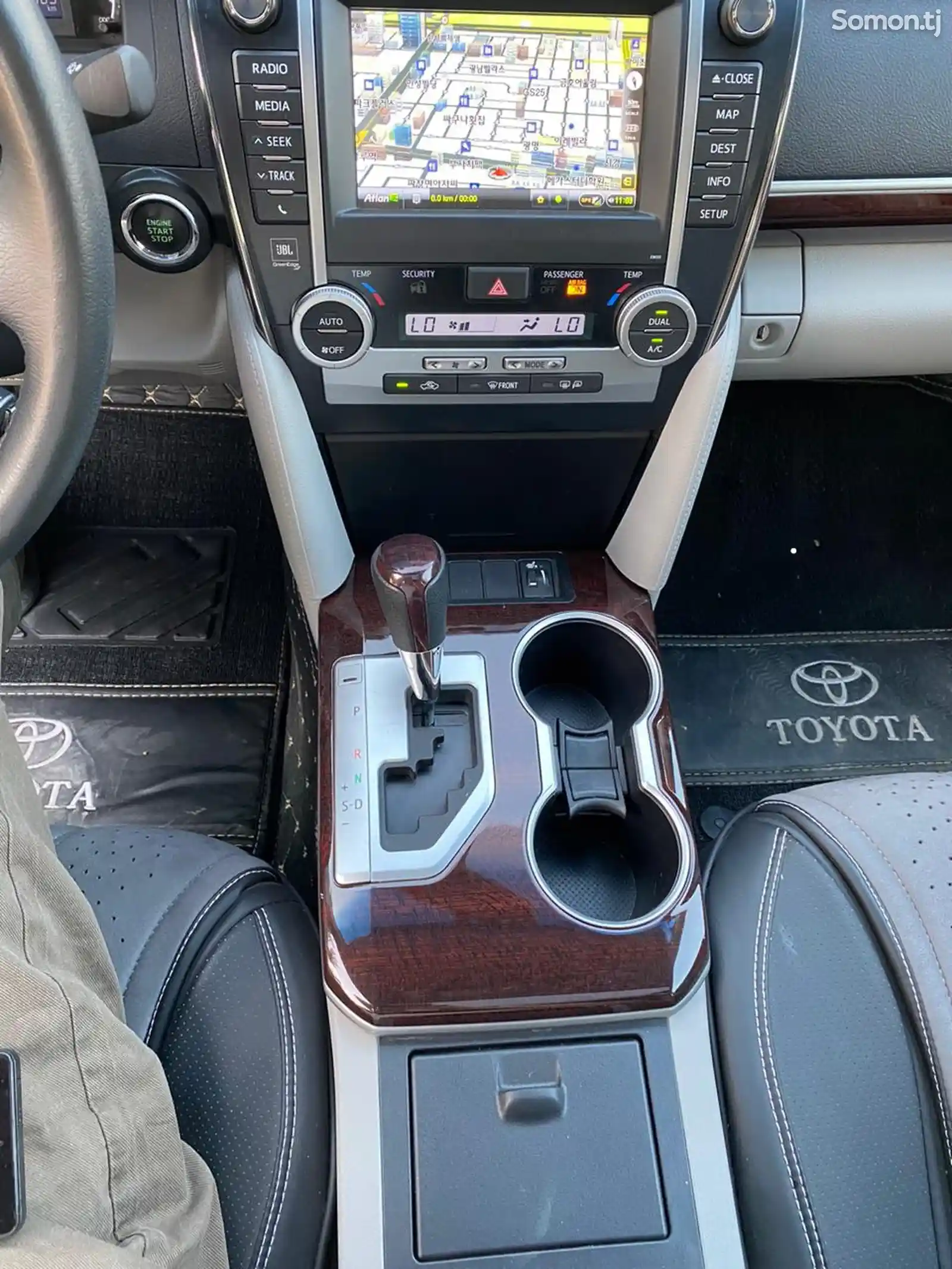 Toyota Camry, 2014-9