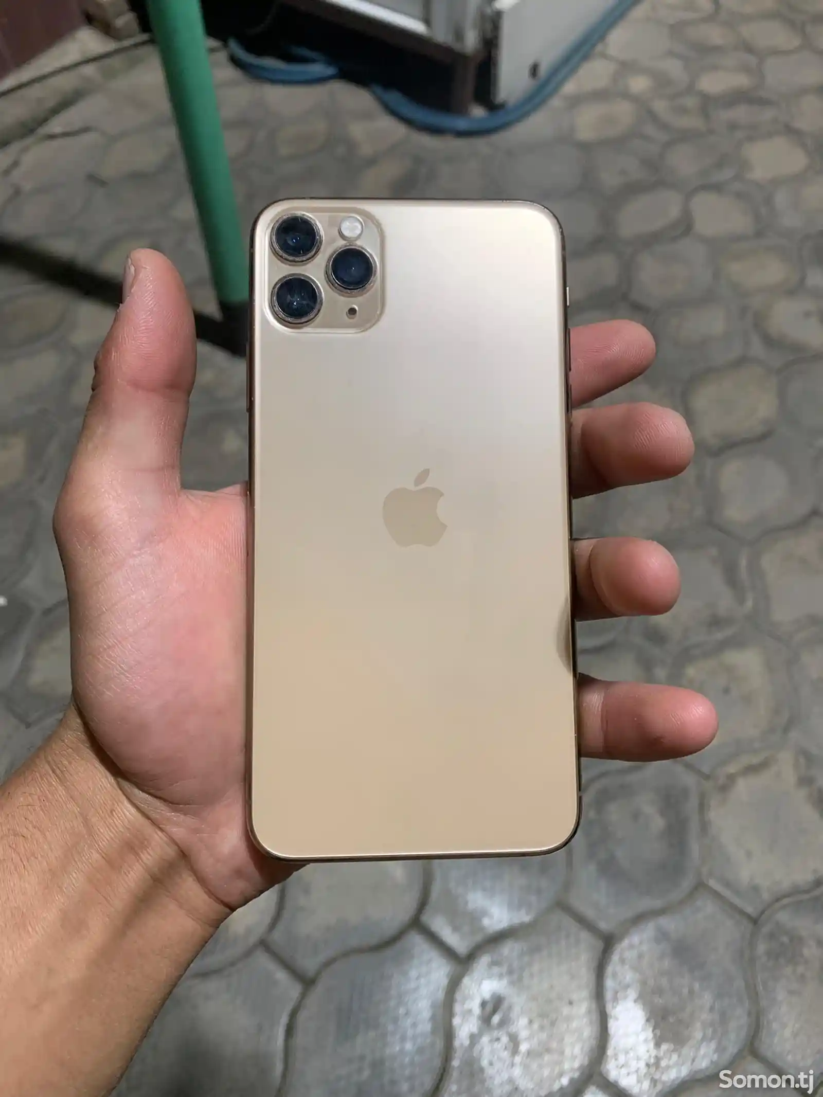 Apple iPhone 11 Pro Max, 64 gb, Gold-3