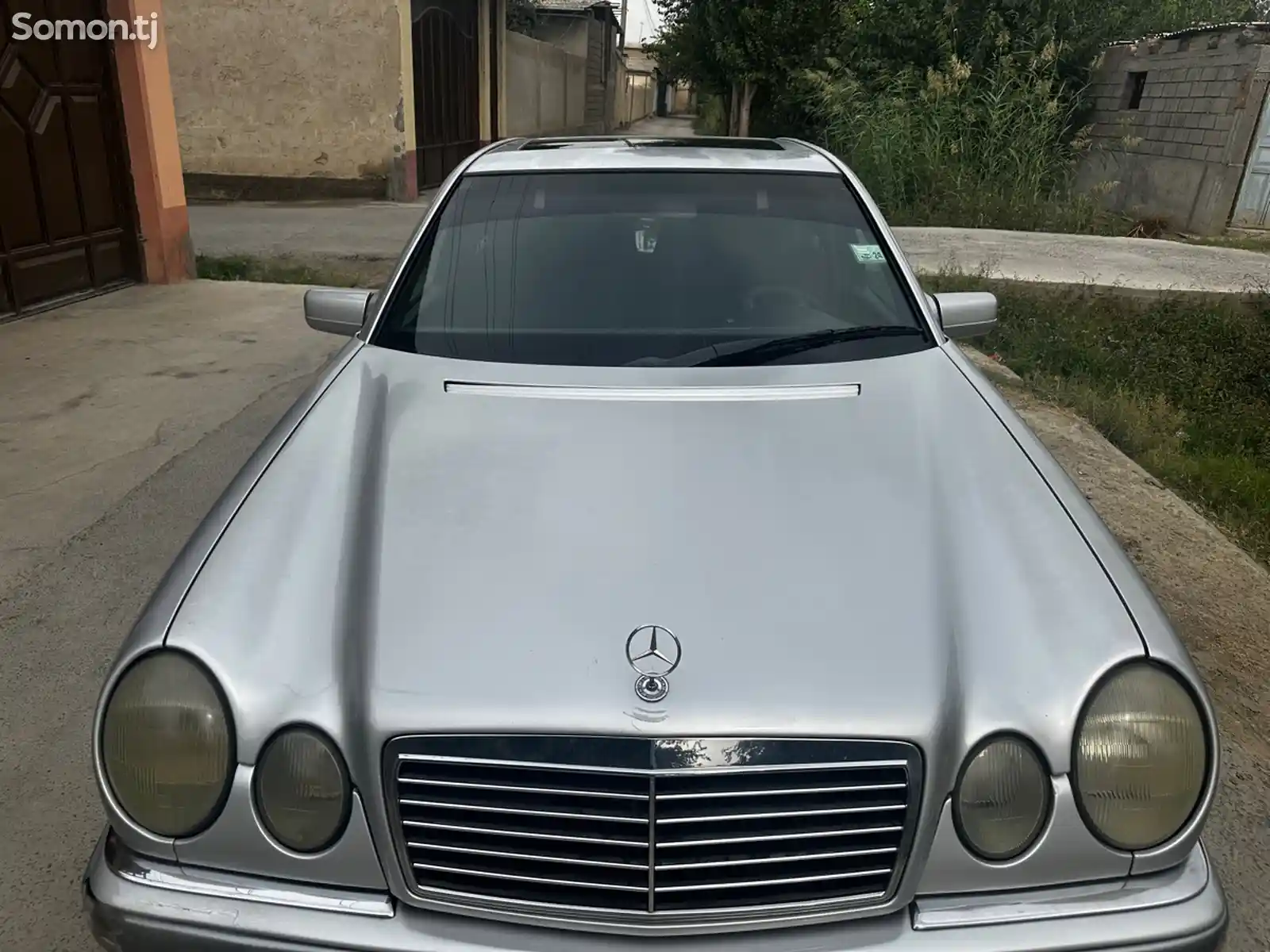 Mercedes-Benz E class, 1997-4