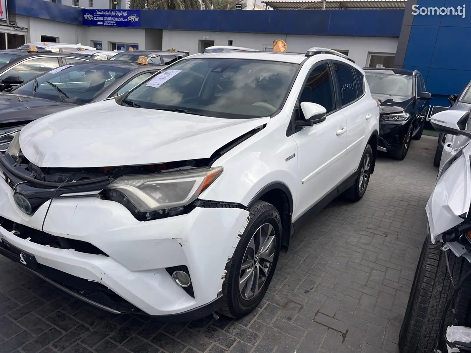 Toyota RAV 4, 2017-1