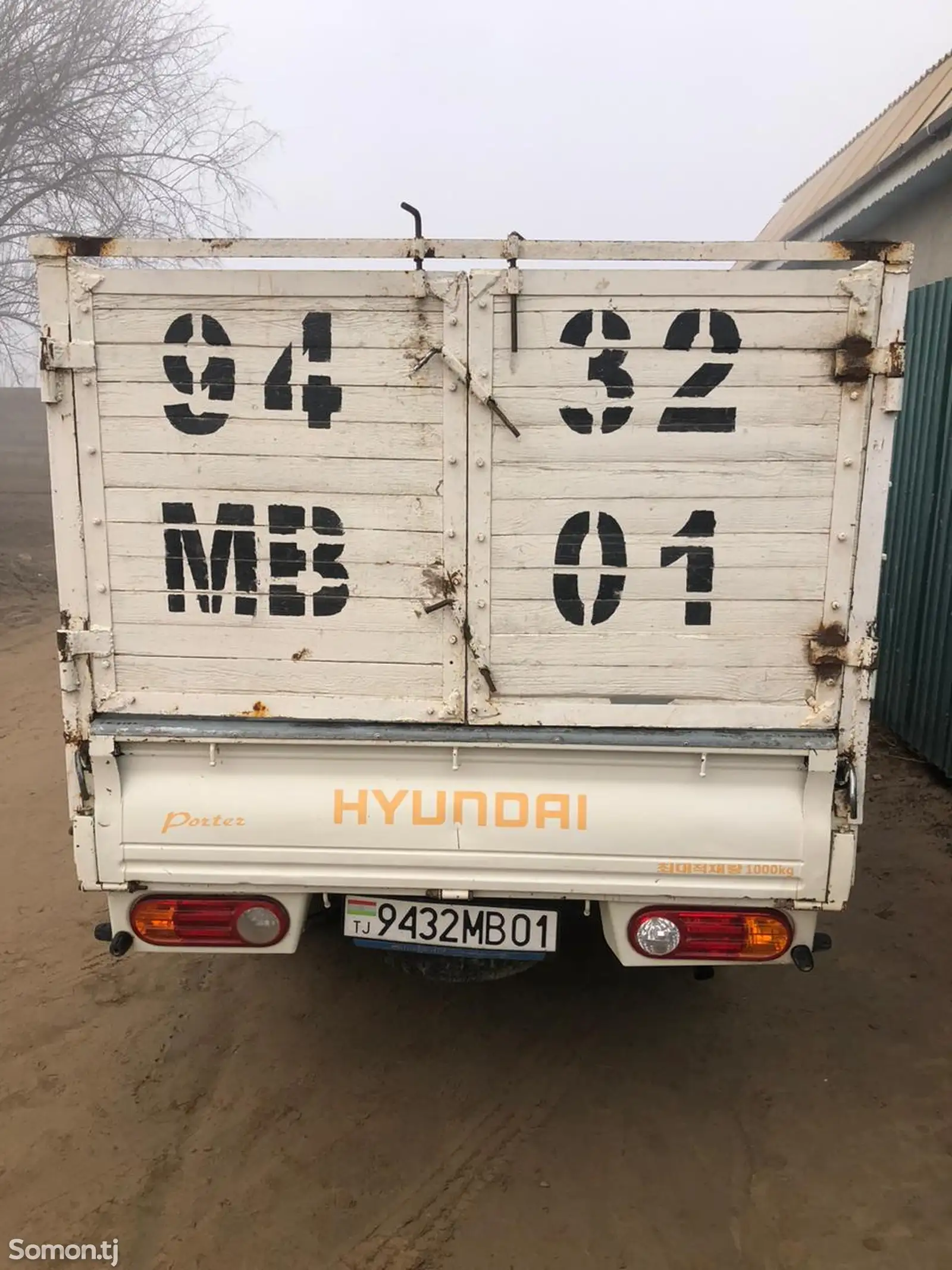 Бортовой автомобиль Hyundai Porter 2, 2010-1