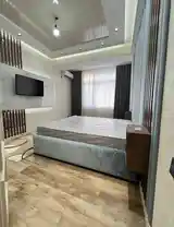 2-комн. квартира, 2 этаж, 65м², И. Сомони-3