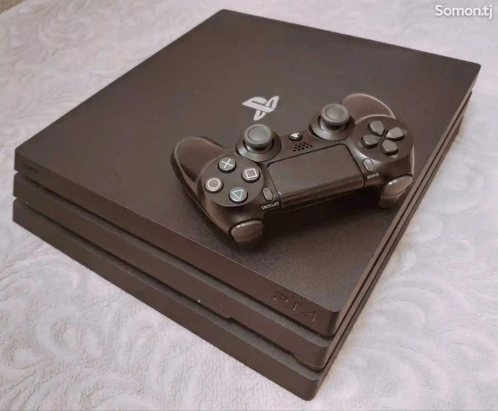 Игровая приставка Sony PlayStation 4 Pro-3