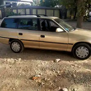 Opel Astra G, 1996