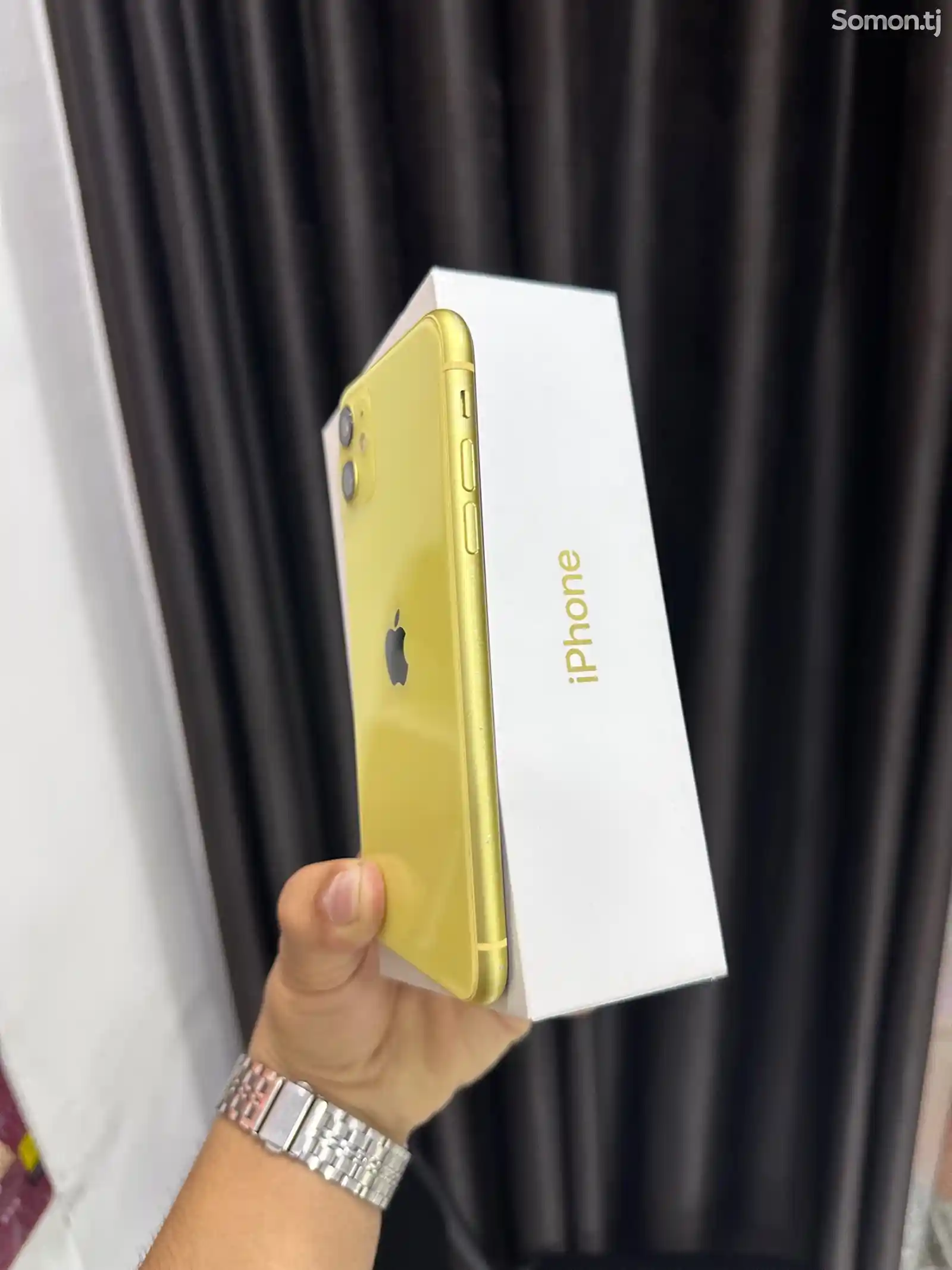 Apple iPhone 11, 64 gb, Yellow-4