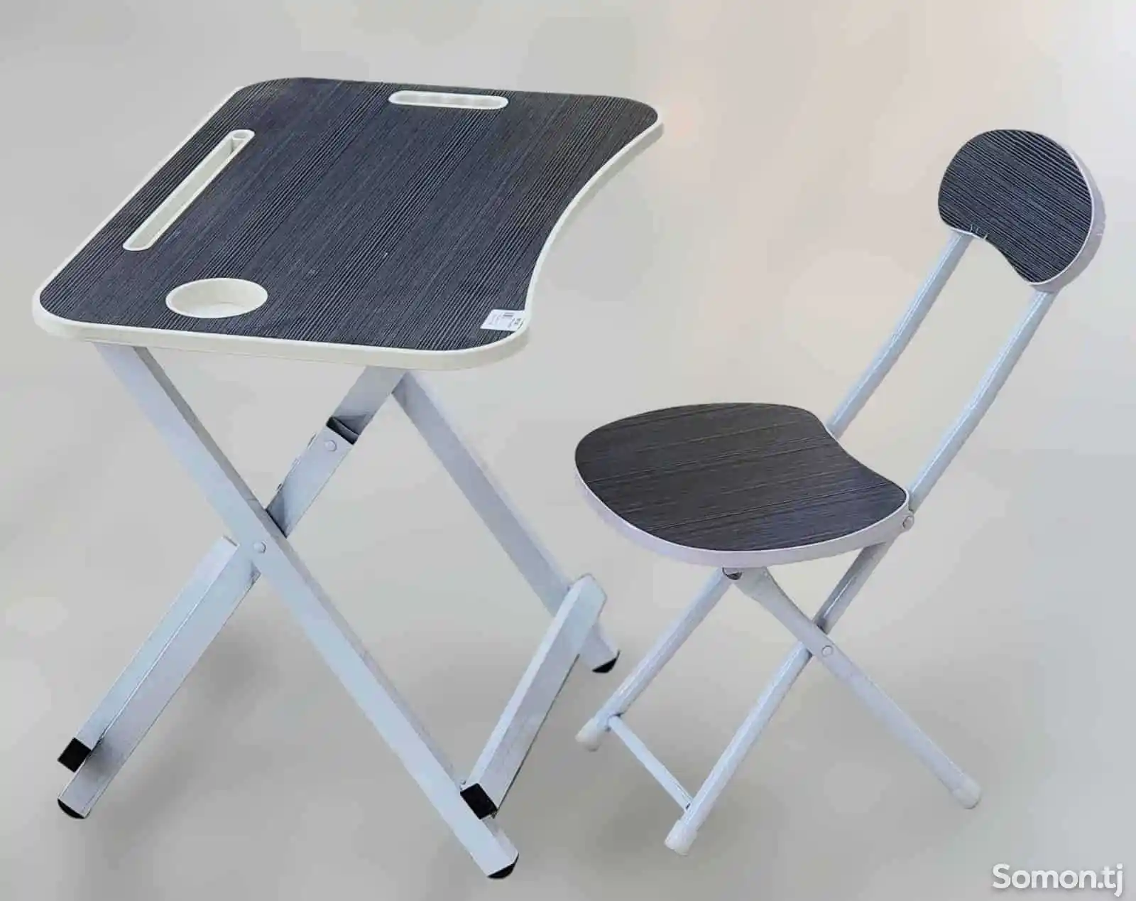 Складной стол со стульями-3