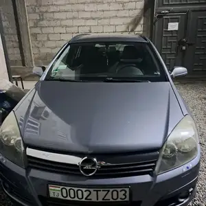 Opel Astra H, 2008