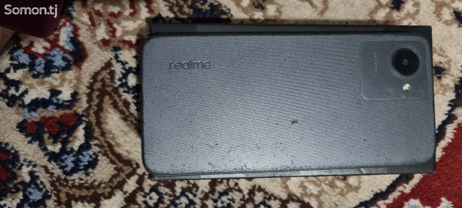 Realme С30-1