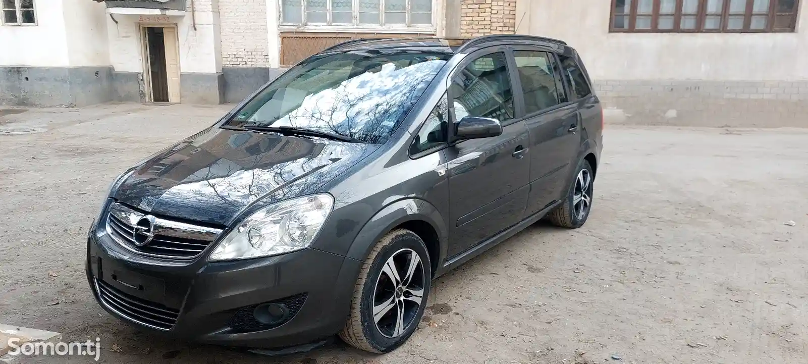 Opel Zafira, 2009-2