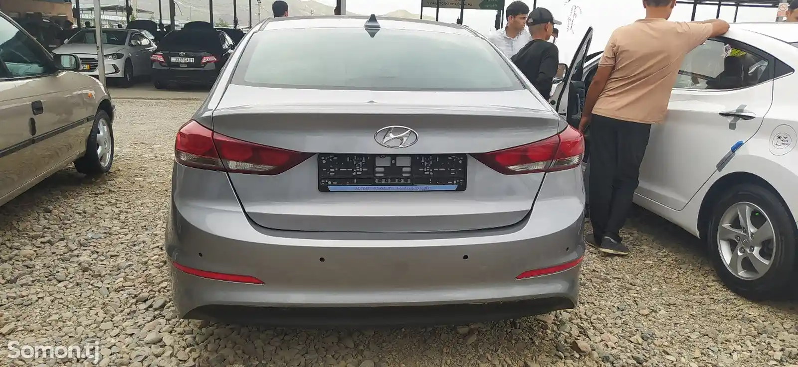 Hyundai Elantra, 2017-6