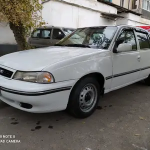 Daewoo Nexia, 1995