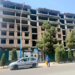 2-комн. квартира, 10 этаж, 86 м², Вахдат,назди бозор