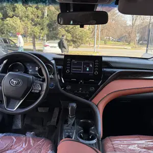 Toyota Camry, 2019