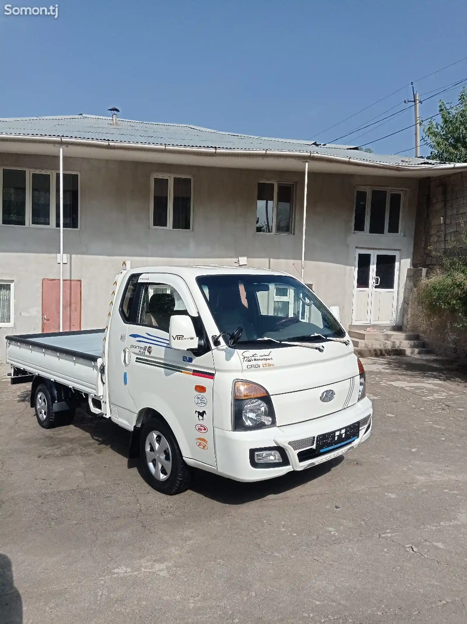 Бортовой автомобиль Hyundai Porter 2, 2015-1