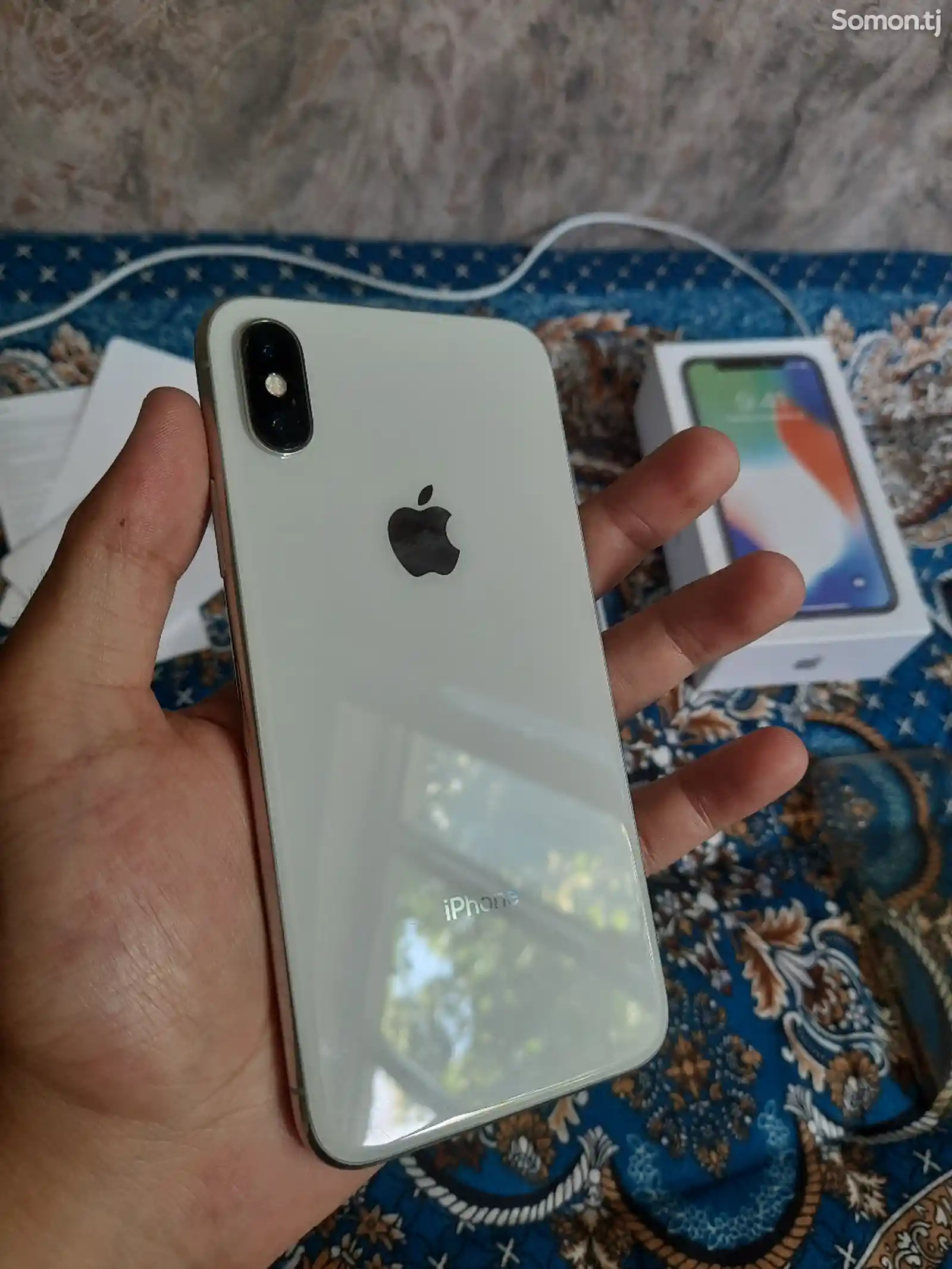 Apple iPhone X, 64 gb-1